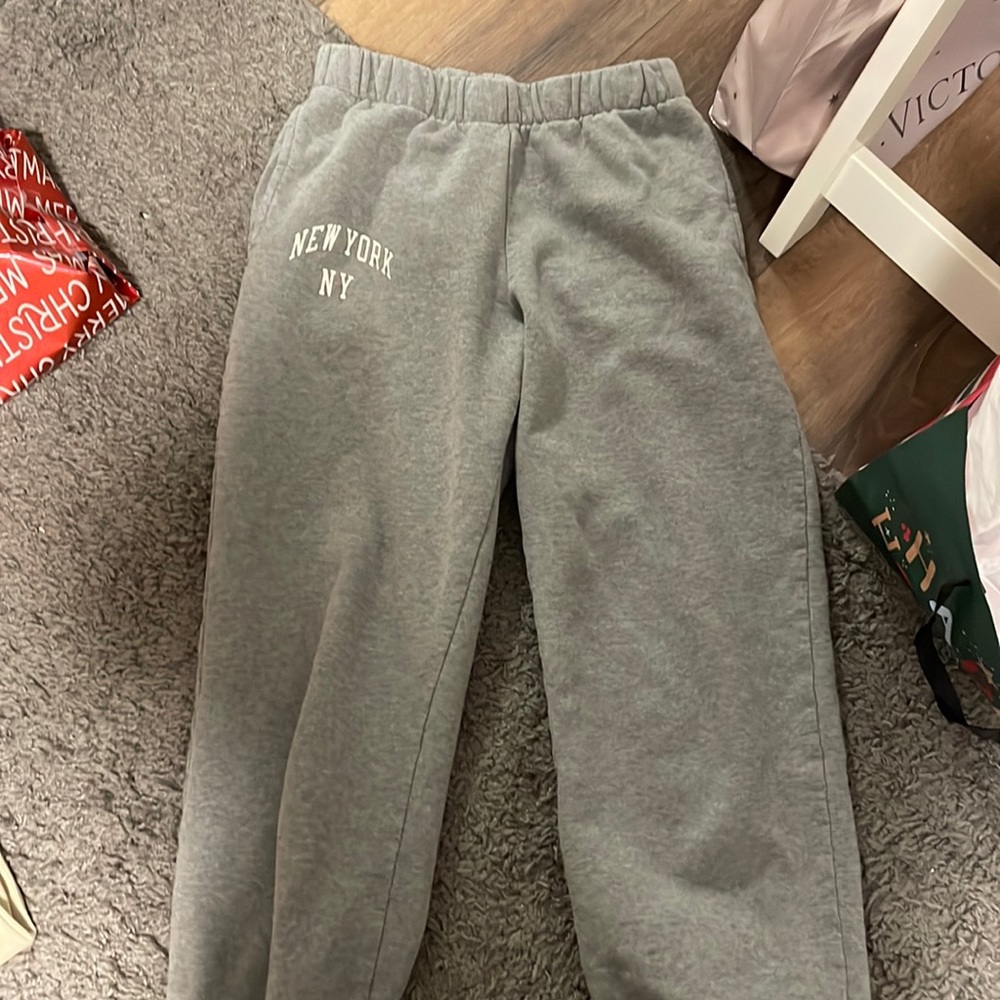 brandy Melville sweatpants